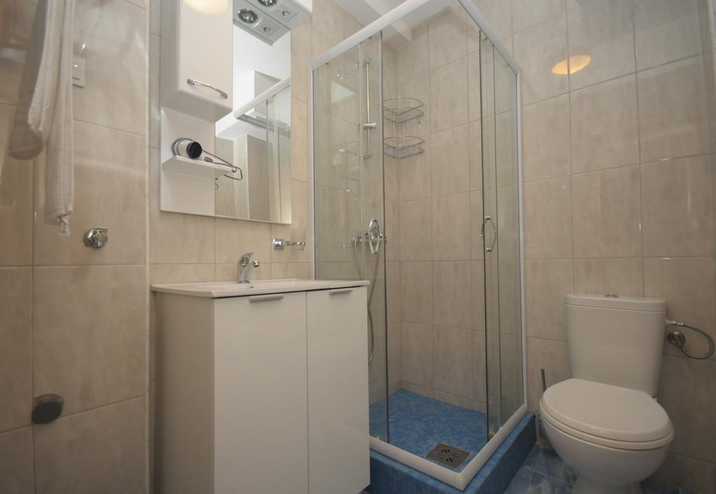 Apartments Vila Anastasia Budva Room photo